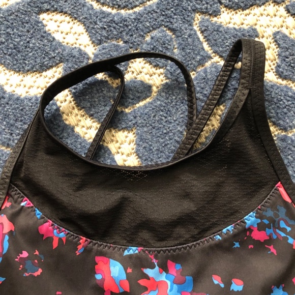 Lululemon Sports Bra - Picture 2 of 5